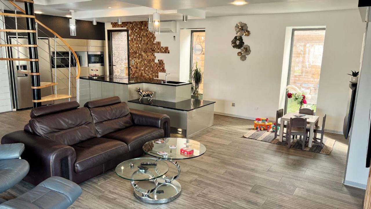 Villa Dali La Garde 260M2 Jacuzzi, Sauna, Piscine, Jardin 500M2, 5 Minutes De La Plage Zewnętrze zdjęcie